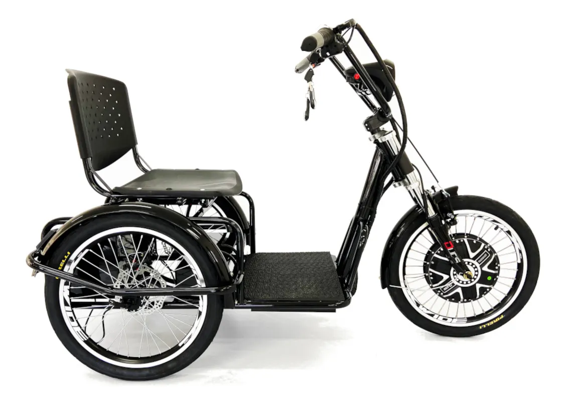 Duos Fox 2023 Triciclo Elétrico com Ré 800W 15mAh 32km/h